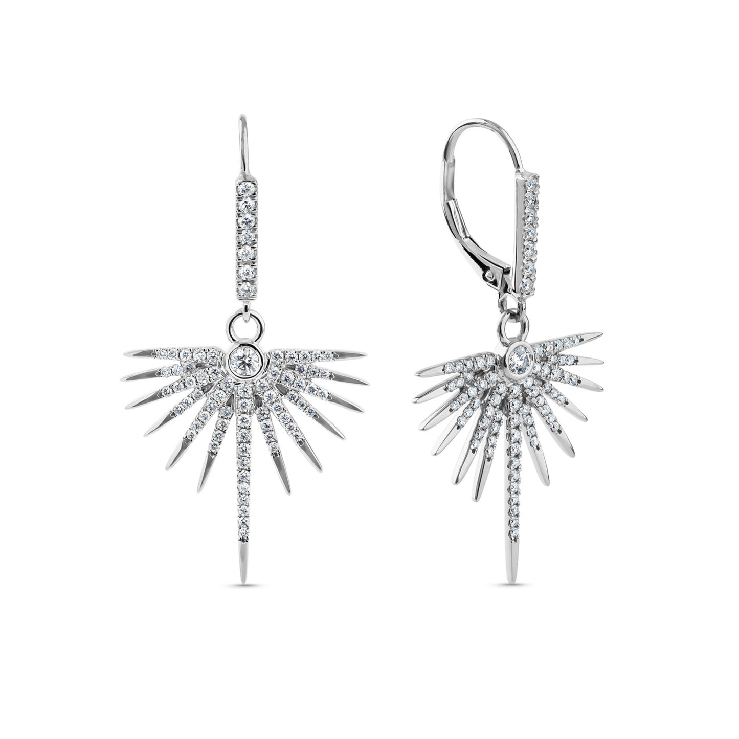 Oliver Heemeyer Eremia diamond earrings made of 18k white gold.