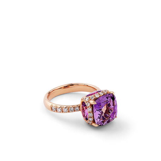 Oliver Heemeyer George Amethyst ring made of 18k rose gold. 