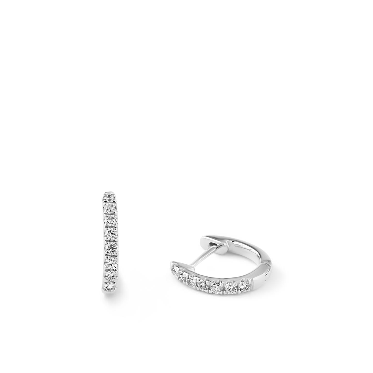 Oliver Heemeyer Kate Mini Diamond Hoops 9,0 mm made of white gold.