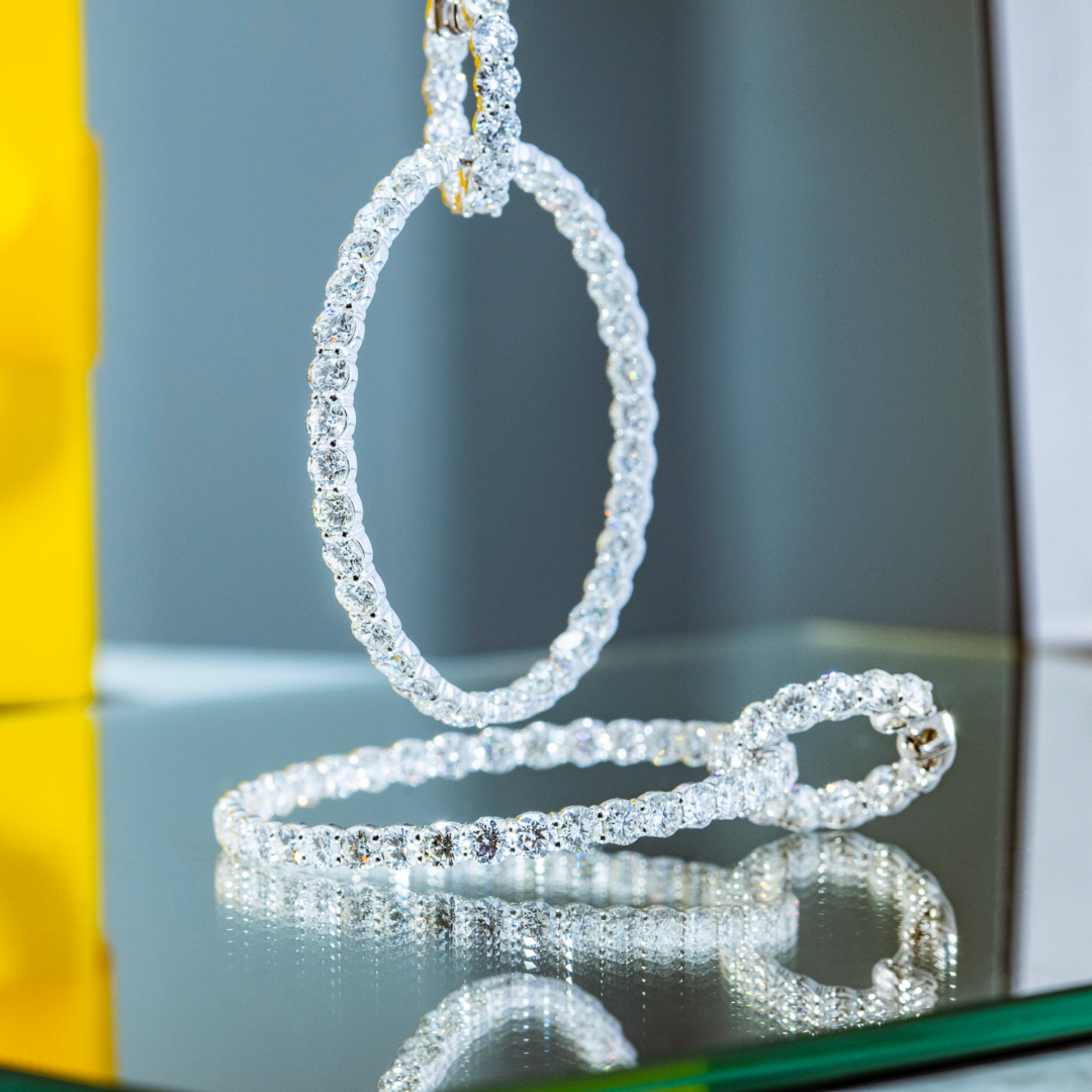 Oliver Heemeyer St. Tropez Diamond Hoops made of 18k white gold. Different perspective 2.